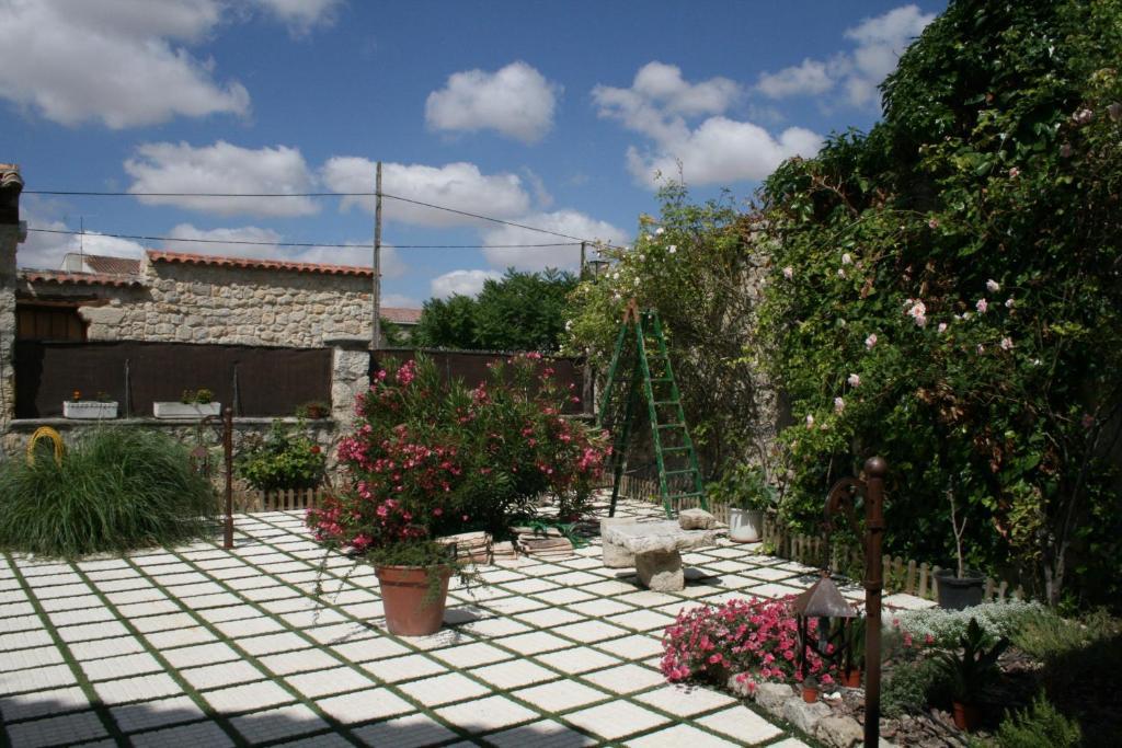 Las Casitas De Papel Ampudia Exteriér fotografie